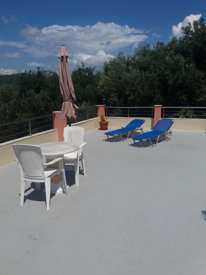 Theos Apartments Agios Stefanos Avliotes  Exteriér fotografie