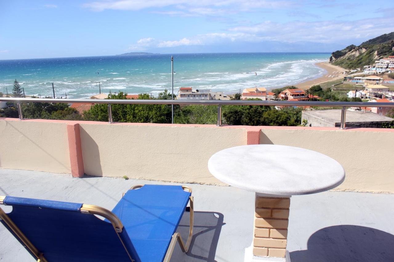 Theos Apartments Agios Stefanos Avliotes  Exteriér fotografie