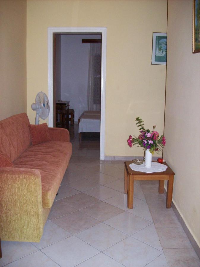 Theos Apartments Agios Stefanos Avliotes  Exteriér fotografie
